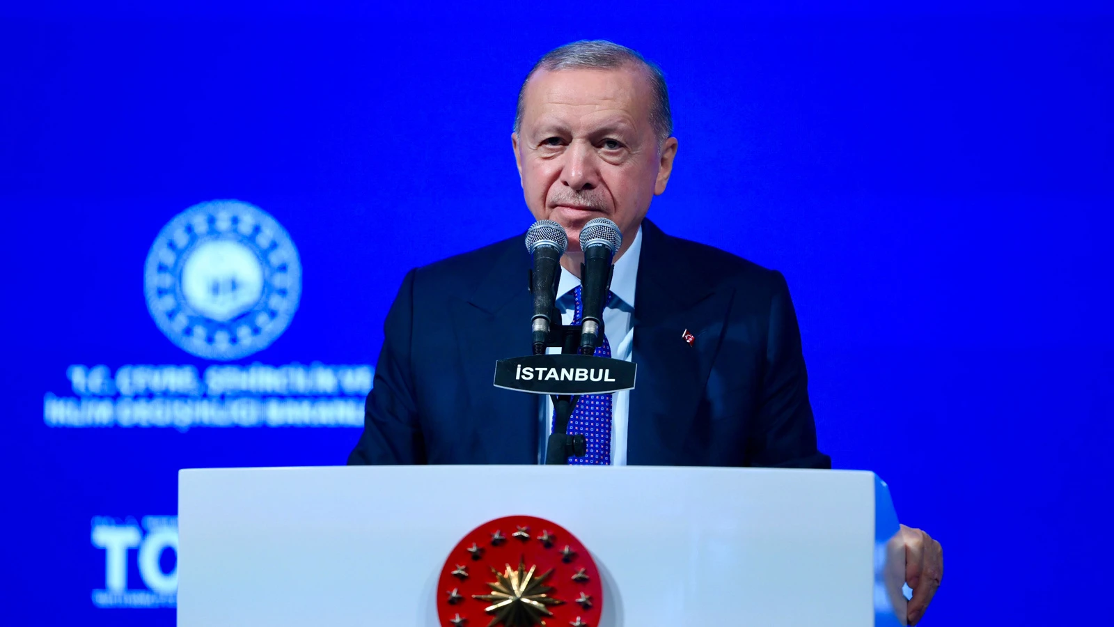 Cumhurbaşkanı Erdoğan'dan İstanbul mesajı: Gönlümüz razı değil