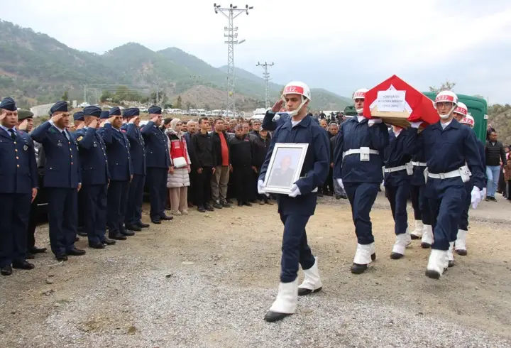 Anamur'un son Kore gazisi devlet töreniyle toprağa verildi