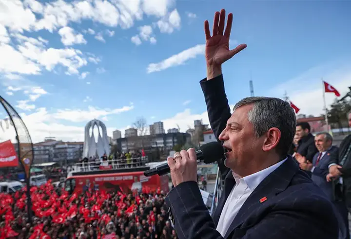 Özgür Özel: Sandık istiyoruz, erken seçim istiyoruz
