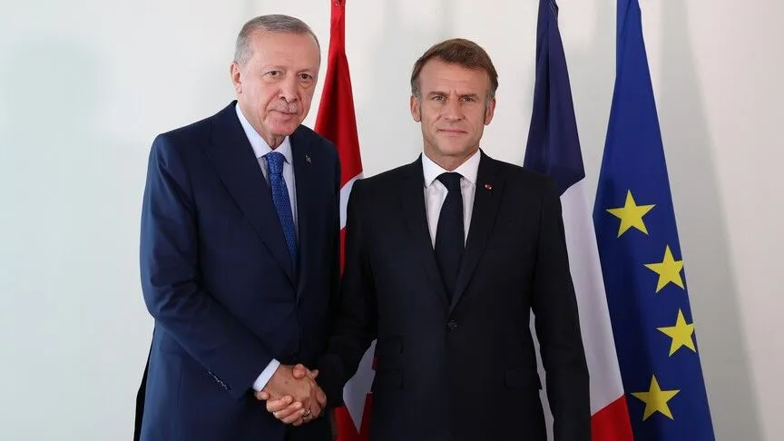 Cumhurbaşkanı Erdoğan, Fransa Cumhurbaşkanı Macron ile telefonda görüştü