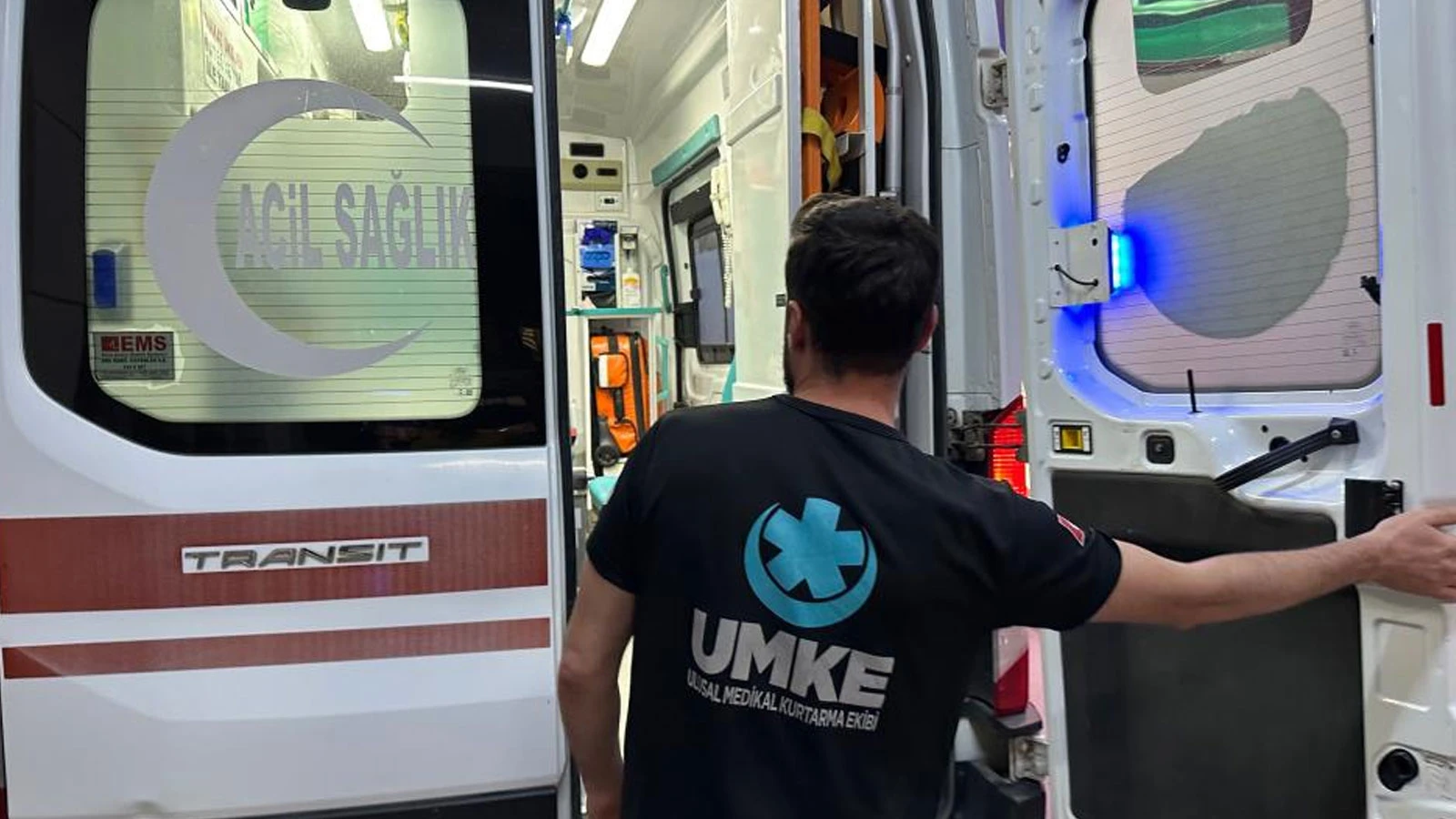 Sokak köpeğinin saldırısına uğrayan şahıs dehşeti yaşadı