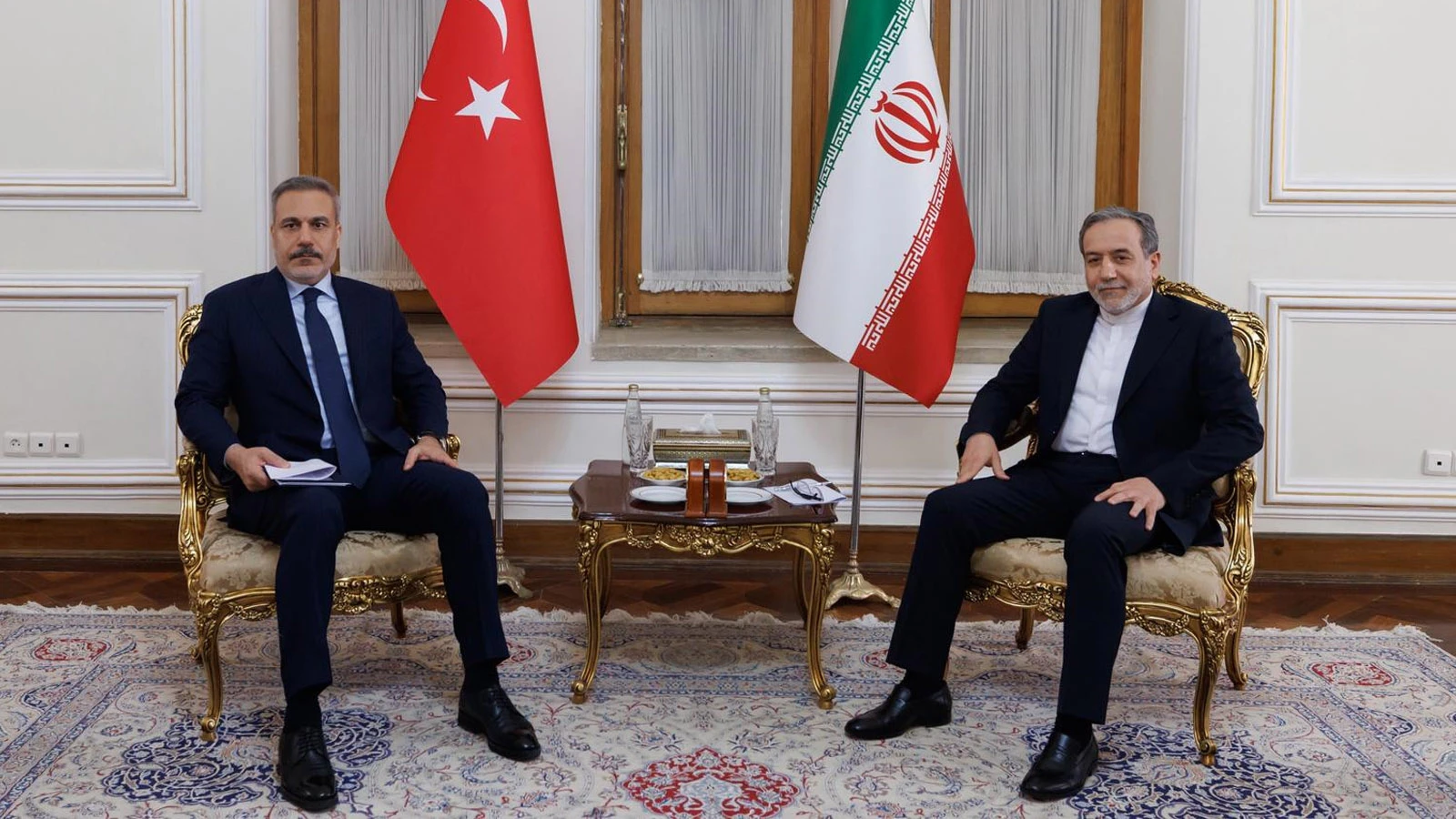 Dışişleri Bakanı Fidan, İranlı mevkidaşı ile görüştü