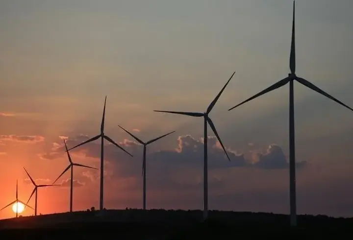 Yenilenebilir enerjide rekor artış: Küresel kapasite 5.149 gigavata ulaştı