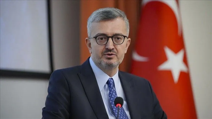 İletişim Başkanı Duran, Kerkük Valisi seçilen Ağa'yı tebrik etti