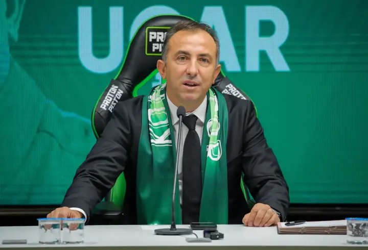 Konyaspor Teknik Direktörü Recep Uçar'dan 18 yıl sonra bir ilk