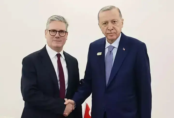 SON DAKİKA | Cumhurbaşkanı Erdoğan, İngiltere Başbakanı Keir Starmer ile görüştü