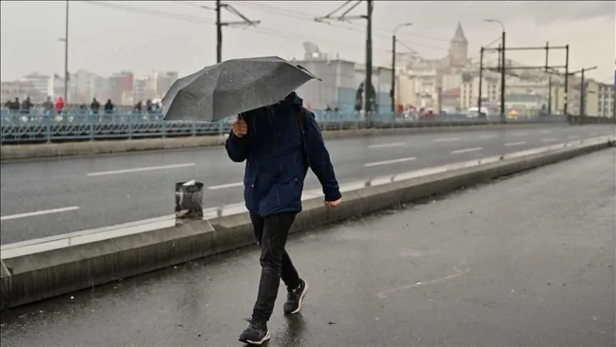 İstanbul Valiliğinden soğuk ve yağışlı hava uyarısı