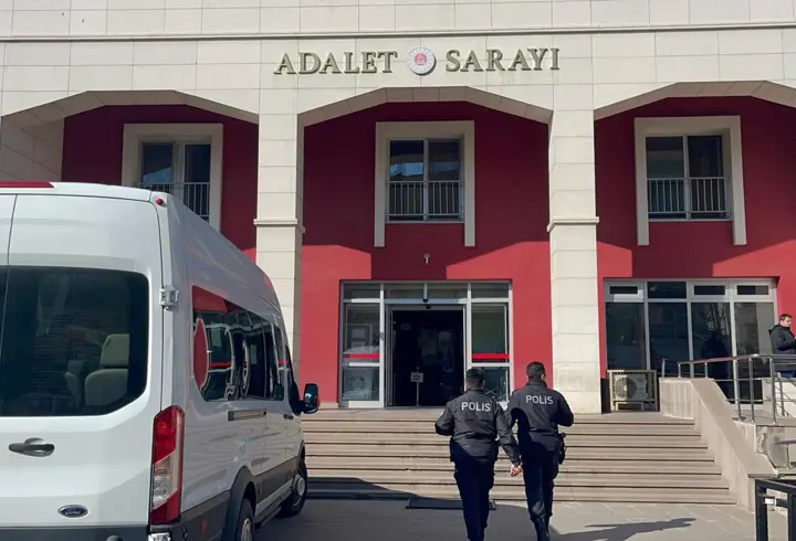 Manisa'da eşini öldürüp, Ağrı'da yakalanan şüpheli tutuklandı