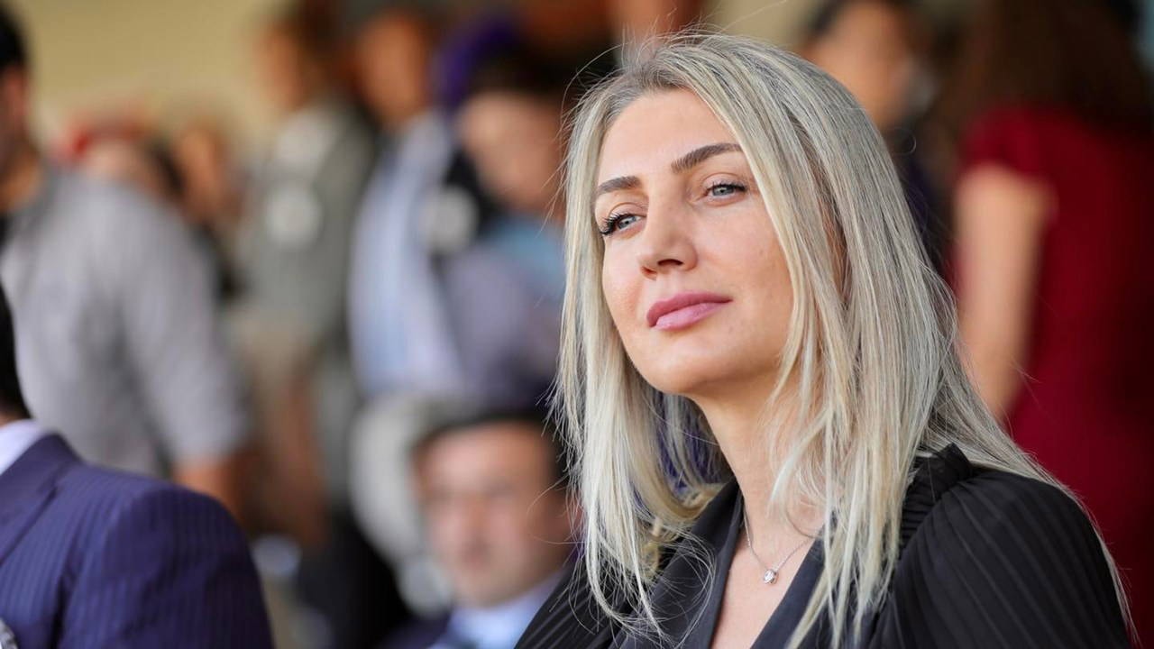 Özgür Özel: Dilek İmamoğlu'nun diplomatik pasaportu iptal edildi