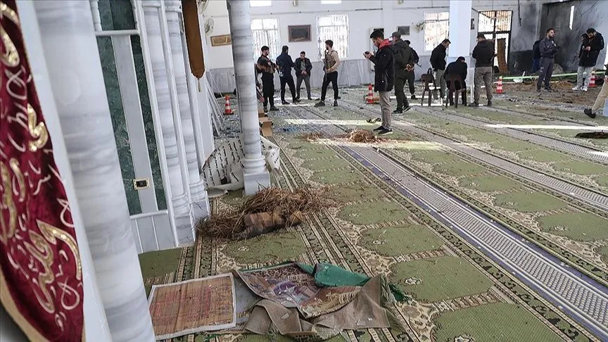 Arap ülkeleri, Suriye'de camiyi hedef alan terör saldırısını kınayarak "dayanışma mesajı" verdi
