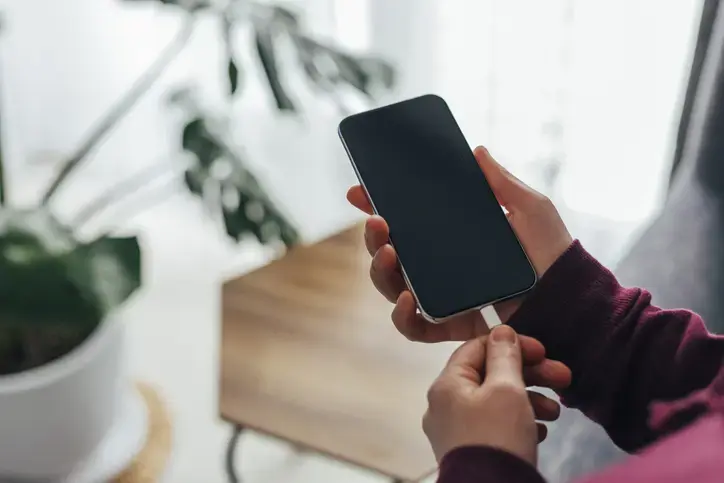 Telefonu Yüzde 100 Şarj Etmek Mi, Yüzde 80'de Çıkarmak Mı Daha İYİ? Pil Sağlığını Koruyor, Telefonun Ömrünü Uzatıyormuş
