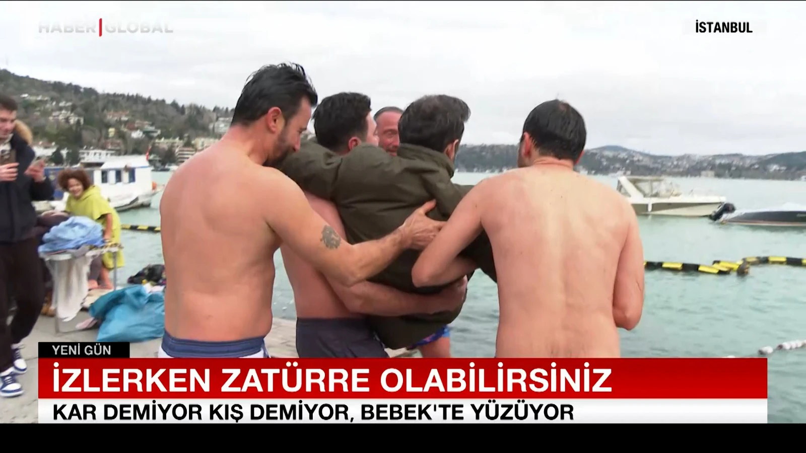 Sosyal medyanın konuştuğu bu adam nasıl üşümüyor?