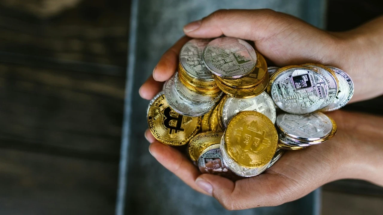 Kriptoda yükselişe ani fren! Bitcoin geri çekildi