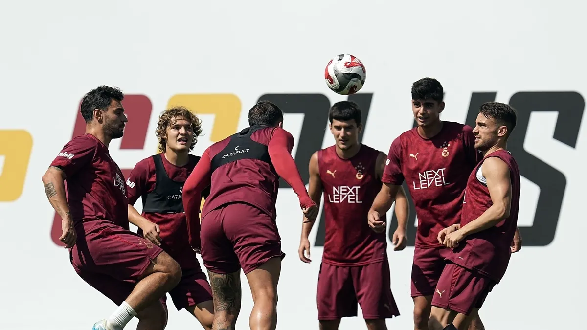 Galatasaray'ın Kayseri kafilesi açıklandı!