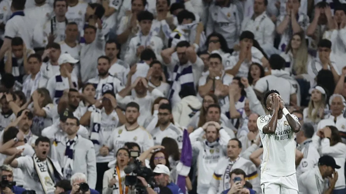 İspanya'da 2. skandal! Real Madrid'li taraftarlardan maç öncesi utanç görüntüleri