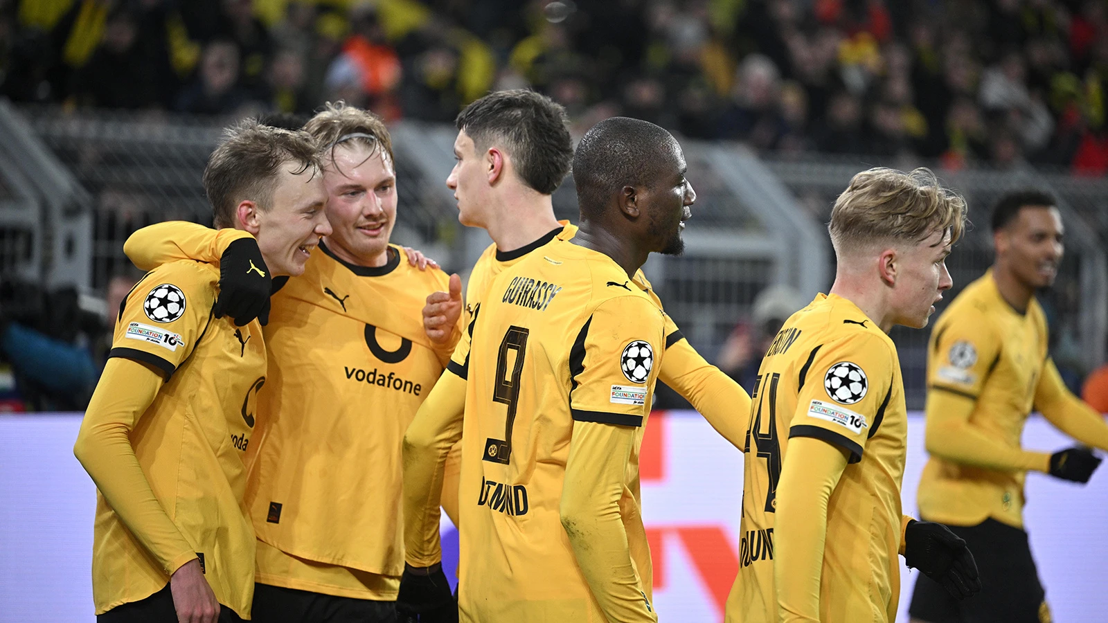 Borussia Dortmund'dan Hamburg karşısında müthiş geri dönüş