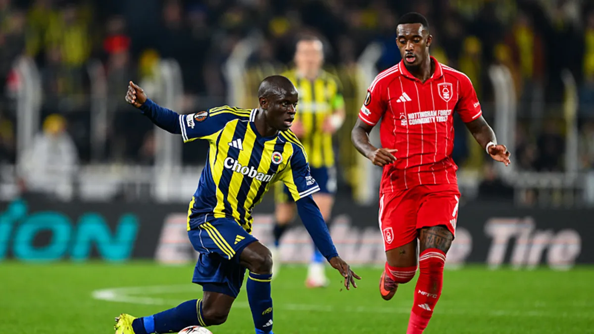 Fenerbahçe'de N'Golo Kante'den dikkat çeken talep! İlk 3 maçlık performansı sonrası...