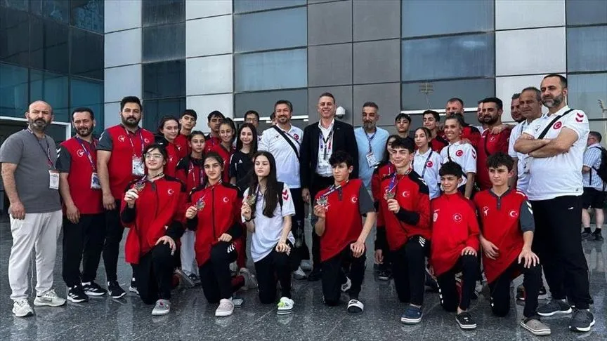 Milliler, Dünya Yıldızlar Tekvando Şampiyonası'nı 5 madalyayla tamamladı