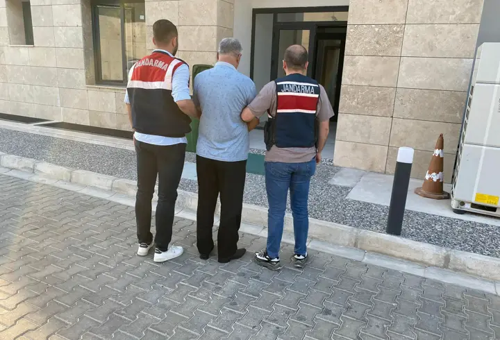 İzmir’de DEAŞ operasyonu; 4 gözaltı