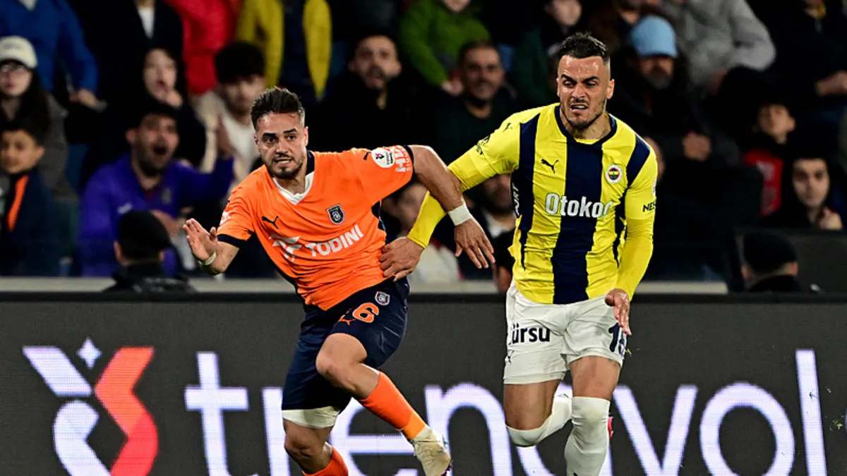 TRANSFER HABERLERİ | Fenerbahçe'de Filip Kostic için flaş karar! Bonservisi...