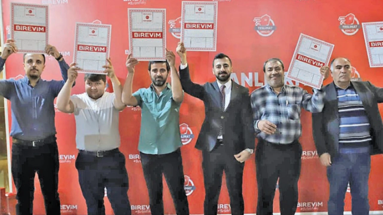 Birevim’den Şanlıurfa’da 500’den fazla aileye ev ve otomobil teslimi