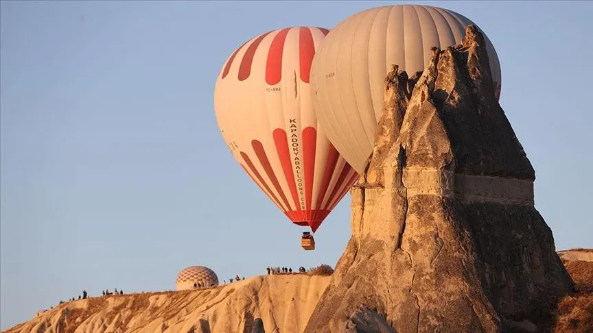 Çinli turistler "Altın Hafta" tatilinde Kapadokya'yı hareketlendirdi