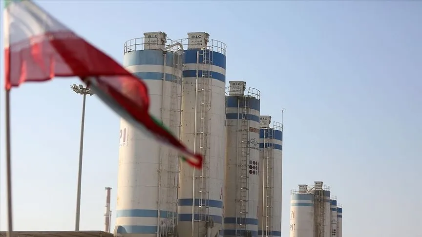İran Cenevre’deki üçüncü tur görüşmeler öncesi nükleer silah peşinde olmadığını yineledi