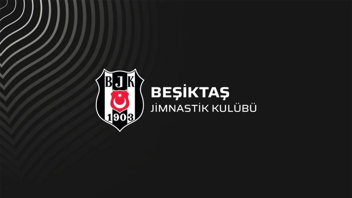 Beşiktaş'ta başkan adayları Serdal Adalı ve Gürkan Aksoy'un listeleri açıklandı