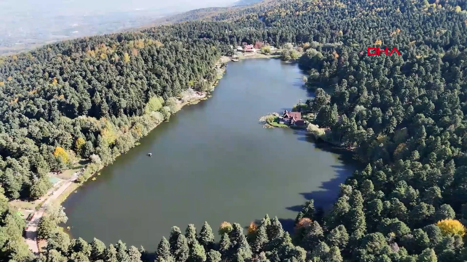 Bolu'nun Gölcük Tabiat Parkı'nda eşsiz manzara