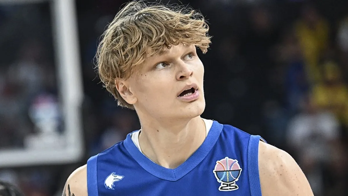 Miikka Muurinen Partizan’a imza attı!