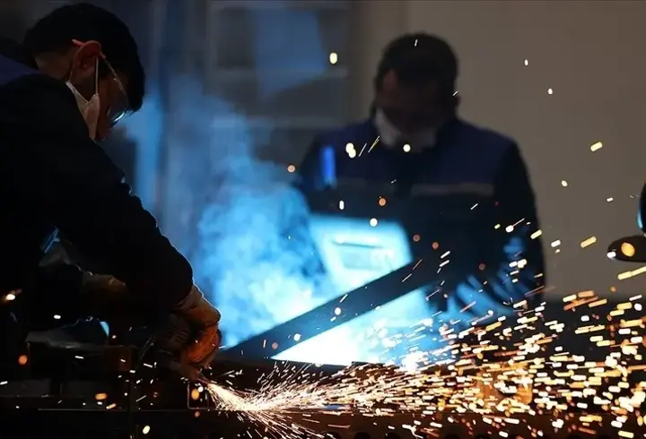 İSO Türkiye İmalat PMI aralıkta yükseldi, daralma yavaşladı