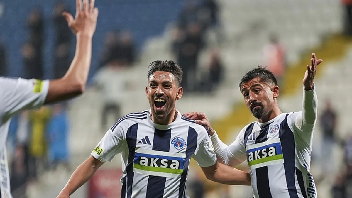 Kasımpaşa, Mısırlı.com.tr Fatih Karagümrük'ü 3 golle geçti!