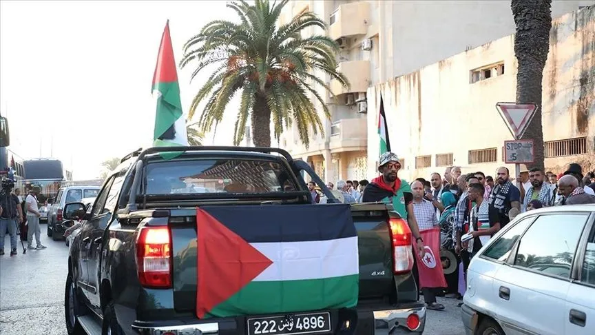 Tunus’tan Gazze’ye gitmeyi planlayan “Mağrip Direniş Konvoyu” yola çıktı