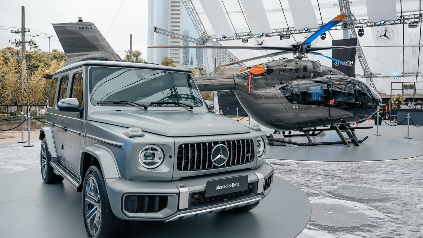 Trafiğe takılmayan Mercedes tanıtıldı: 10 milyon dolar!