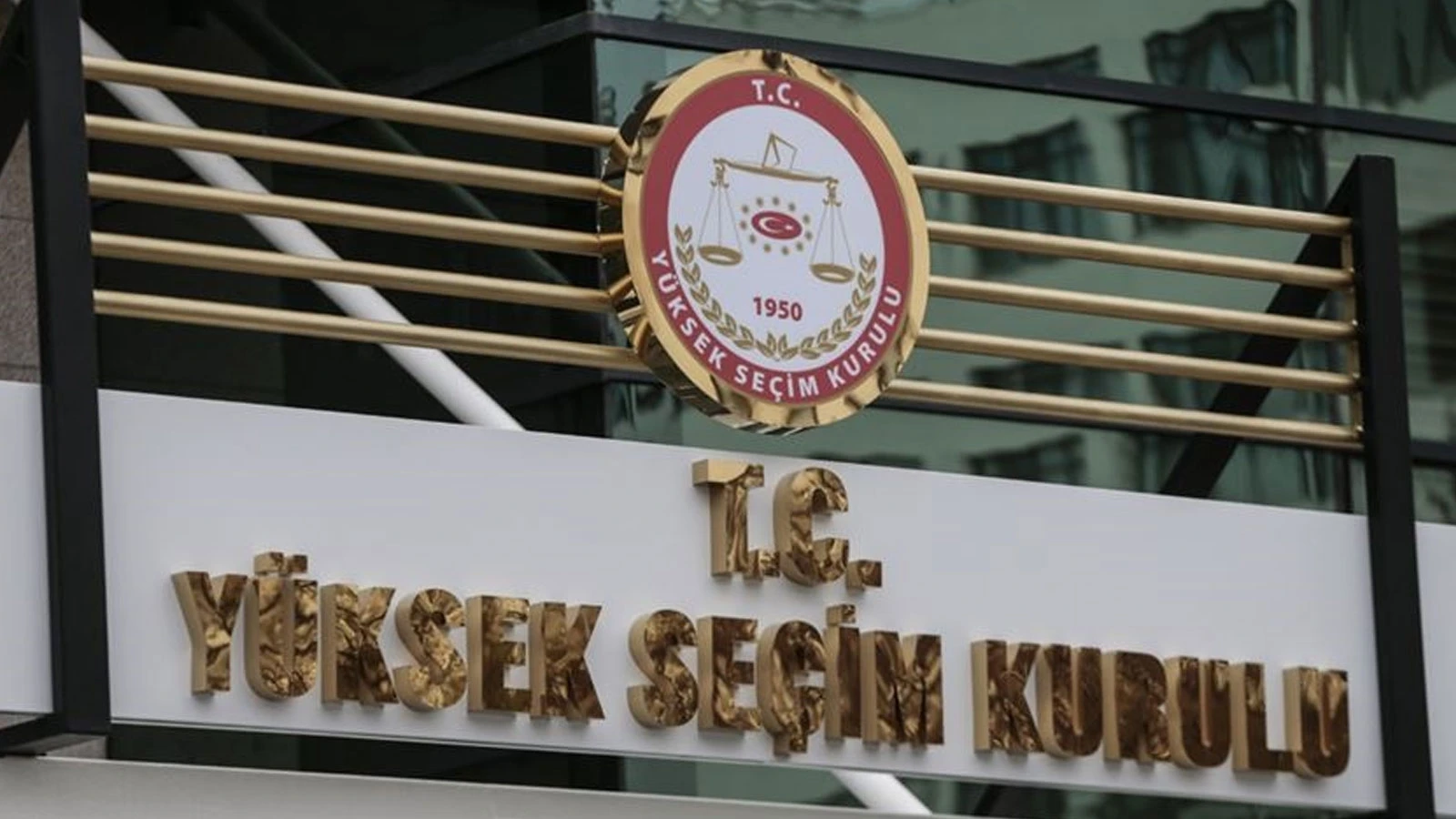 YSK'nın olağanüstü toplantısı başladı