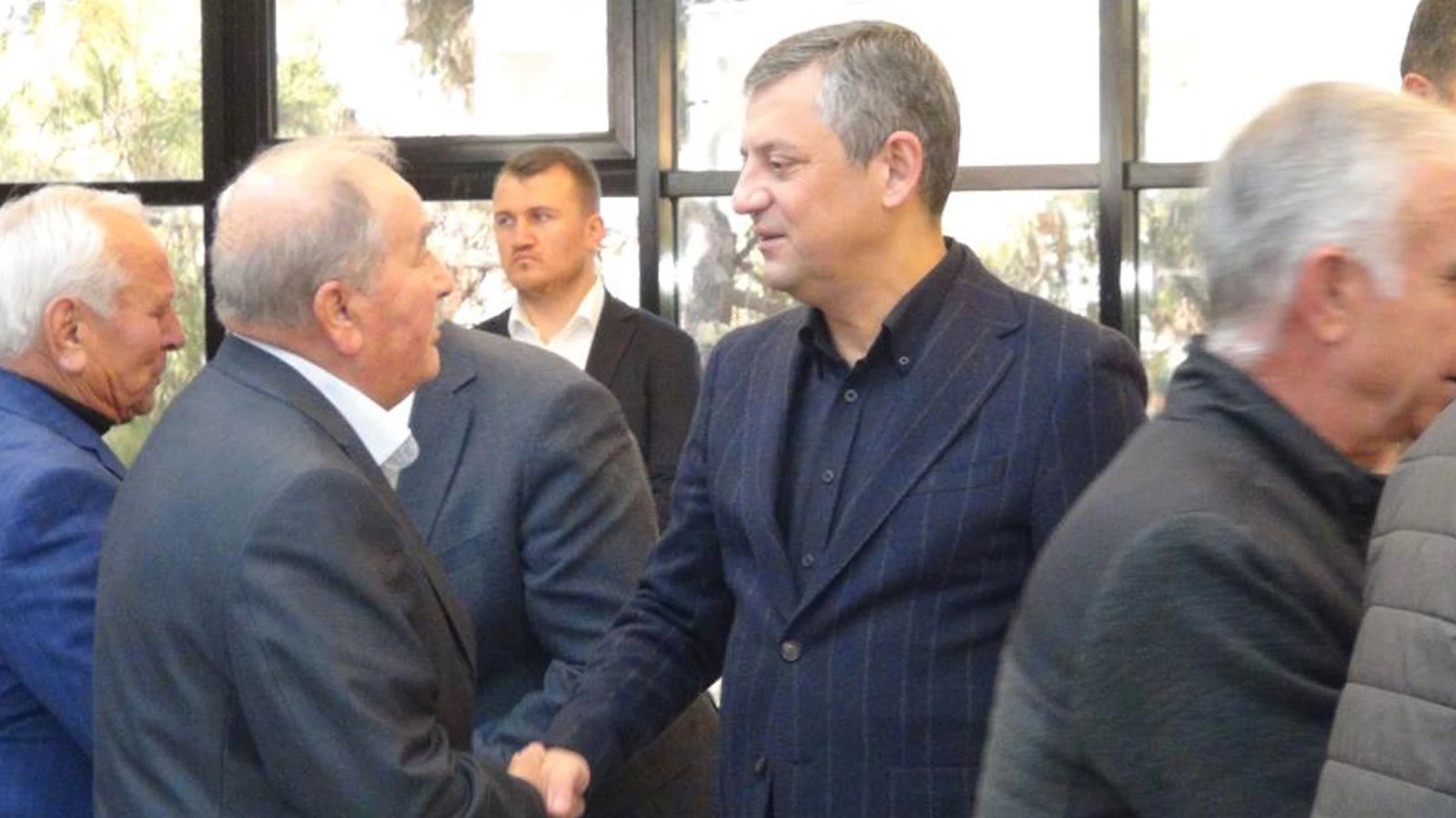 Özgür Özel, Gülşah Durbay'ın 3. gün taziyesine katıldı