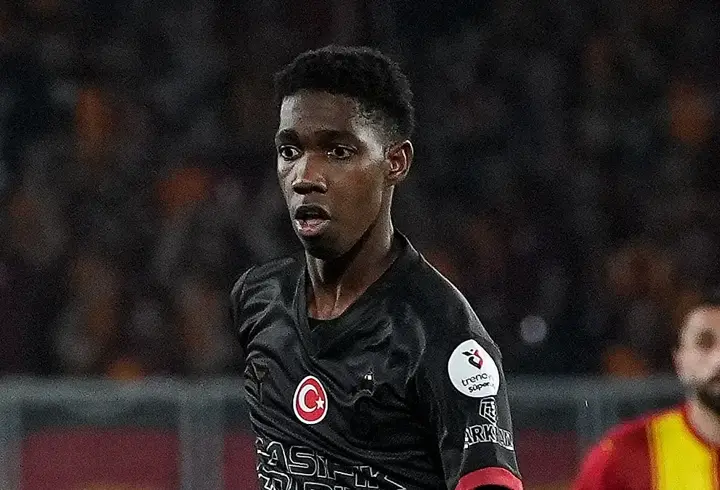 Galatasaray'ın yara aldığı gece Asprilla'dan tepki çeken paylaşım