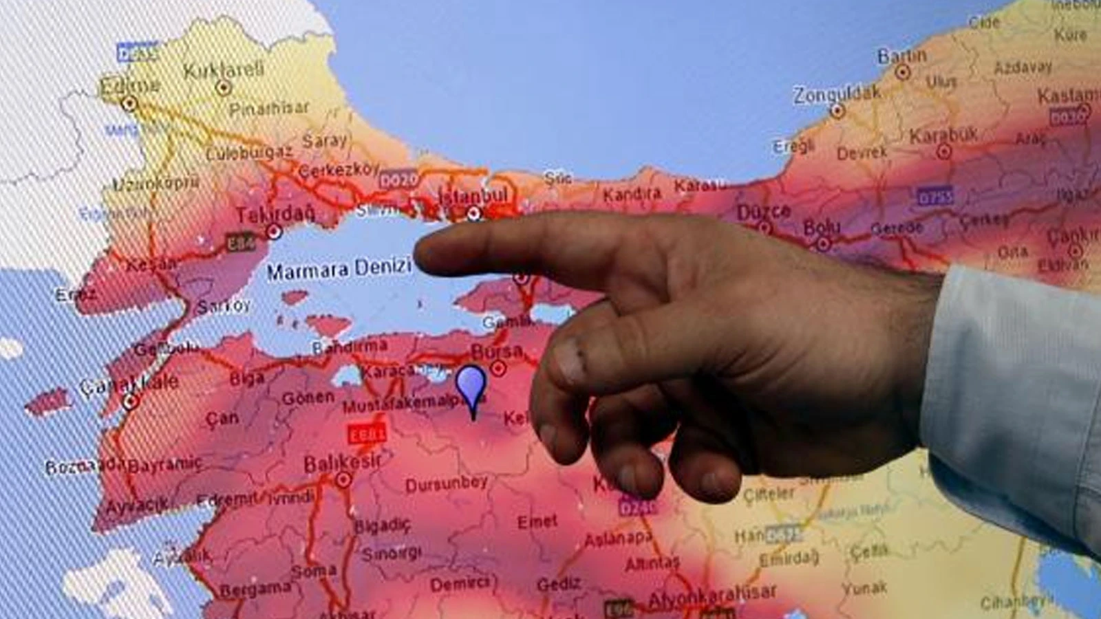 Bursa'da 4,3 büyüklüğünde deprem! İstanbul dahil çevre illerden de hissedildi