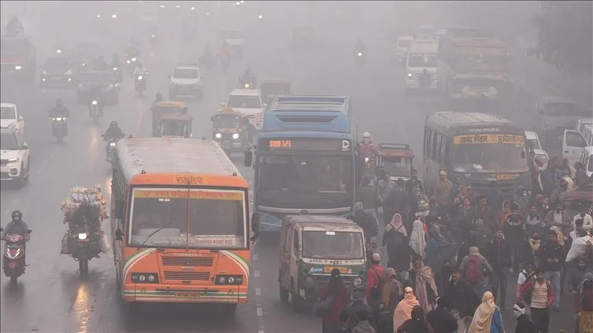 Yeni Delhi dünyanın en kirli başkenti seçildi