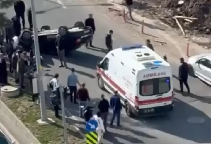 Otomobil takla attı: 3’ü çocuk, 6 yaralı