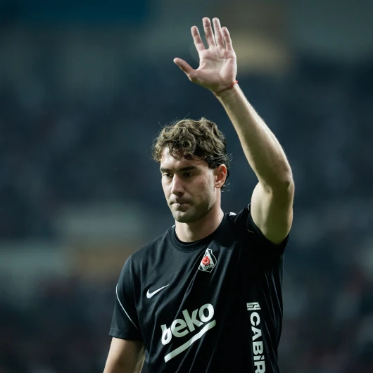 Beşiktaş’ta Dusan Vlahovic Gelişmesi: Trabzonspor Maçında Oynayacak Mı?