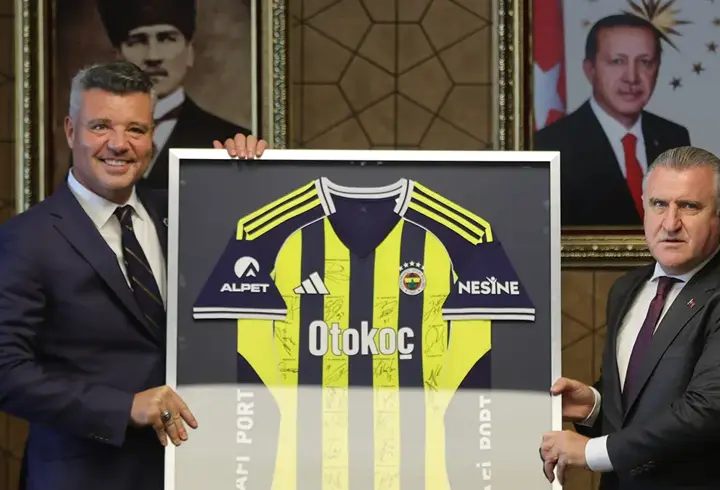 Bakan Osman Aşkın Bak, Fenerbahçe'nin yeni yönetimini kabul etti