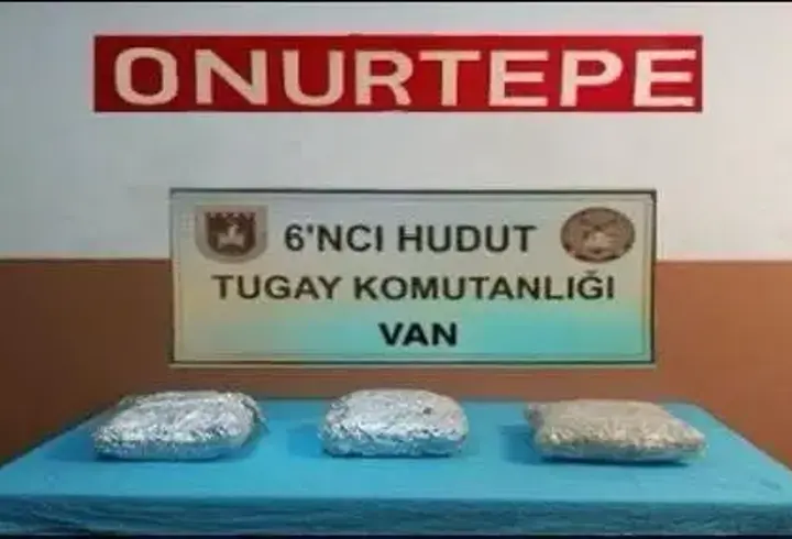 MSB: Van hudut hattında 4 kilo 60 gram uyuşturucu ele geçirildi