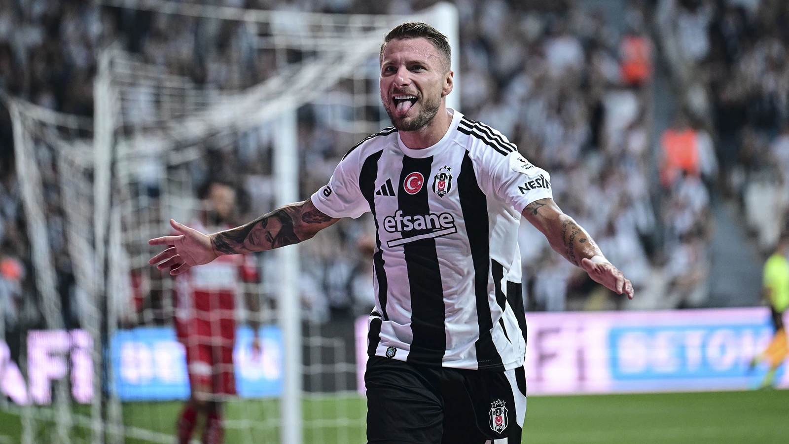 Ciro Immobile: "Tek isteğim, bu kutsal formayı en iyi şekilde temsil etmek"