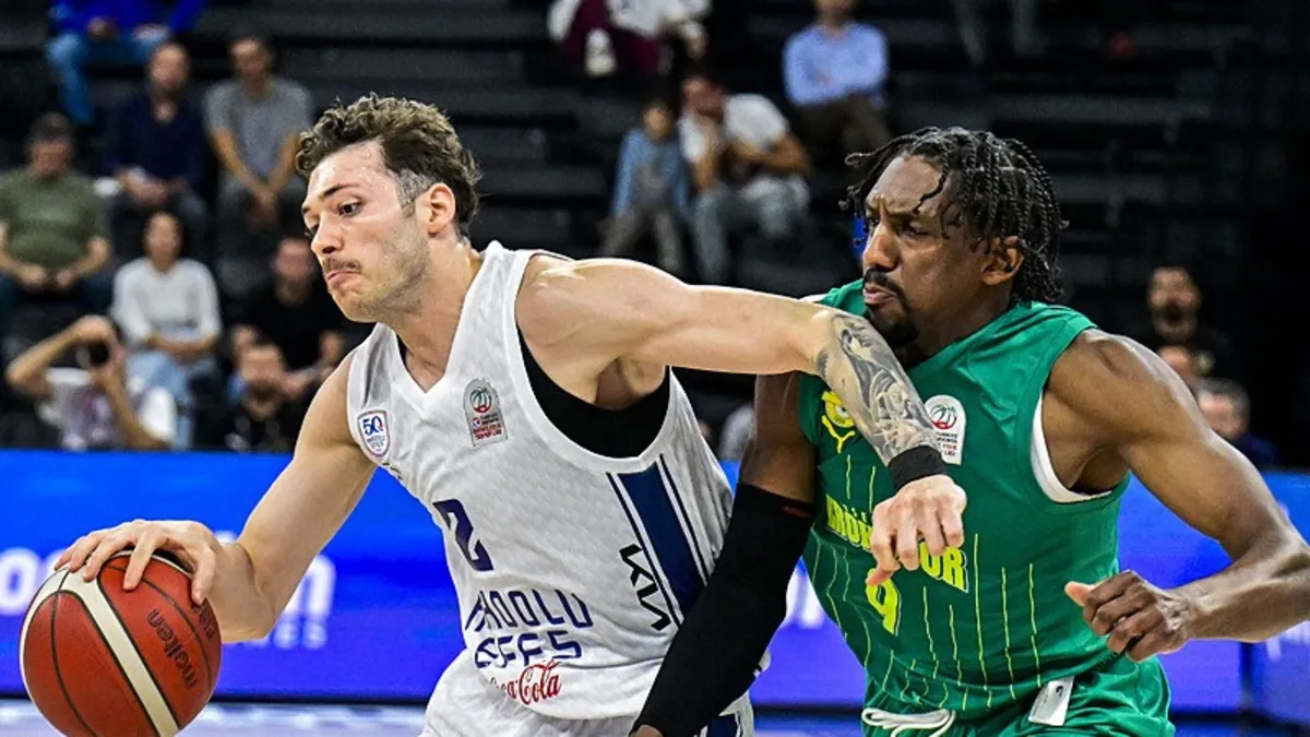 Anadolu Efes 90-76 Esenler Erokspor | MAÇ SONUCU - ÖZET