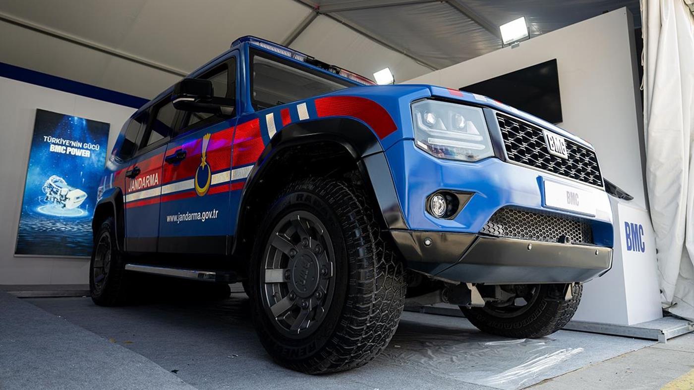 Türkiye'nin ilk yerli zırhlı SUV'si TULGA 4x4 göreve başladı