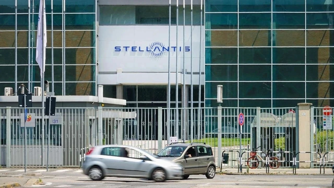 Stellantis'ten yılın ilk yarısında 2,3 milyar Euro zarar