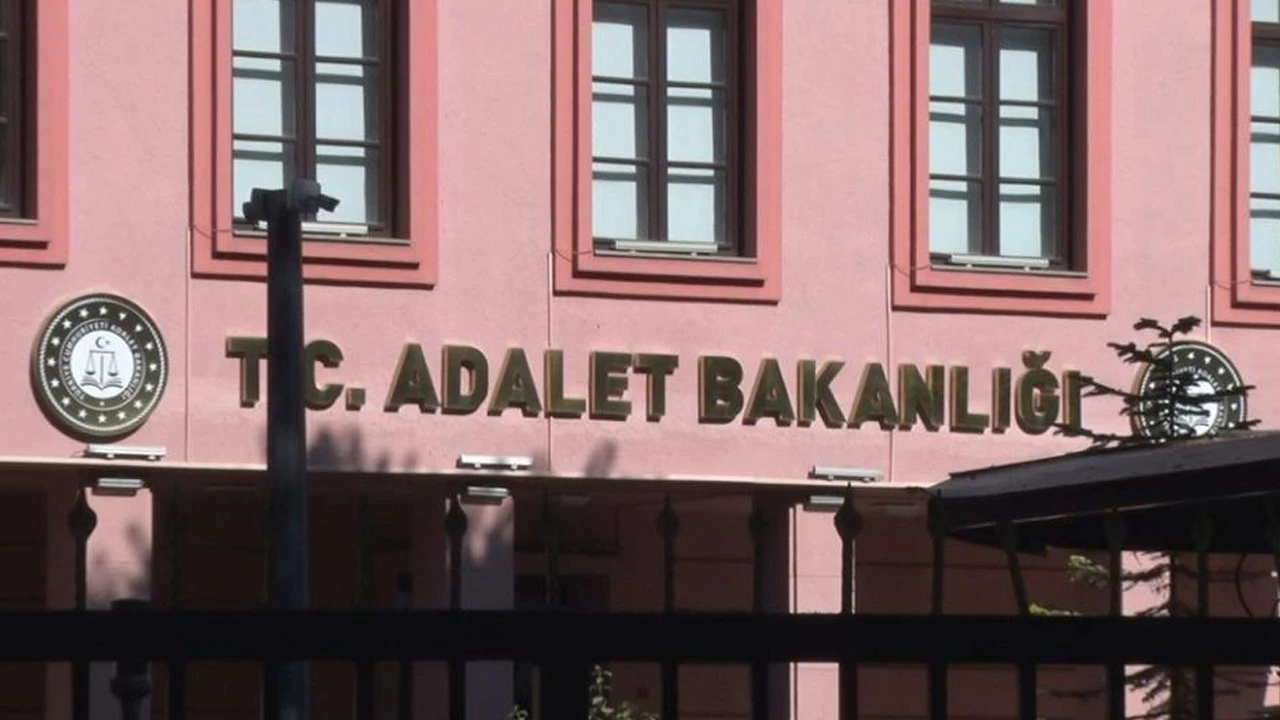 DEM Parti'den Adalet Bakanlığı'na ziyaret