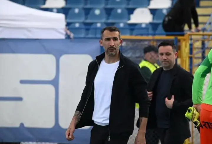 Romanya'da başarılı performans sergileyen Mehmet Topal, kulüplerin ilgisini çekiyor