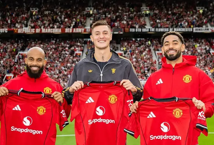 Manchester United, yeni hücum hattına servet harcadı